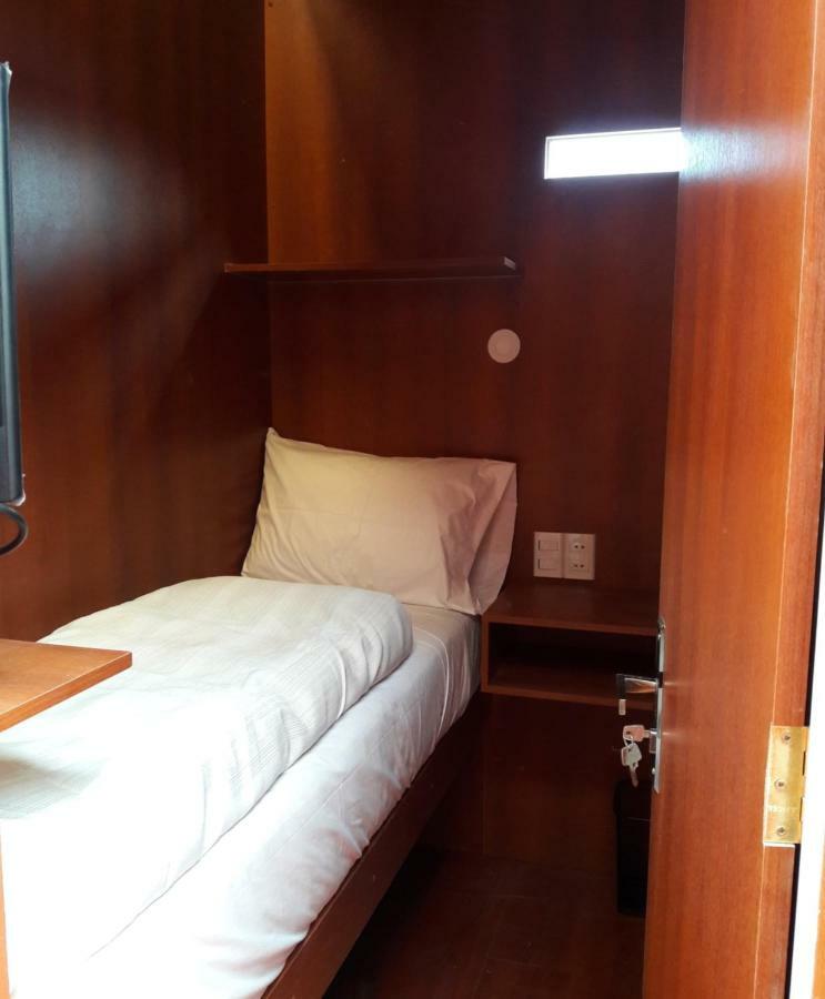 Onkel Inn Airport Sleepbox ลาปาซ ภายนอก รูปภาพ