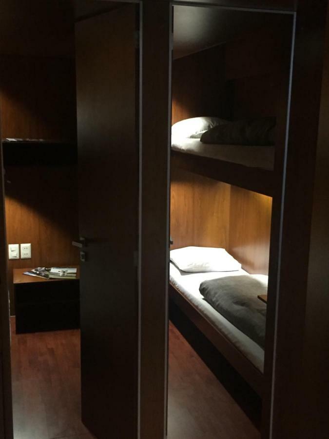 Onkel Inn Airport Sleepbox ลาปาซ ภายนอก รูปภาพ