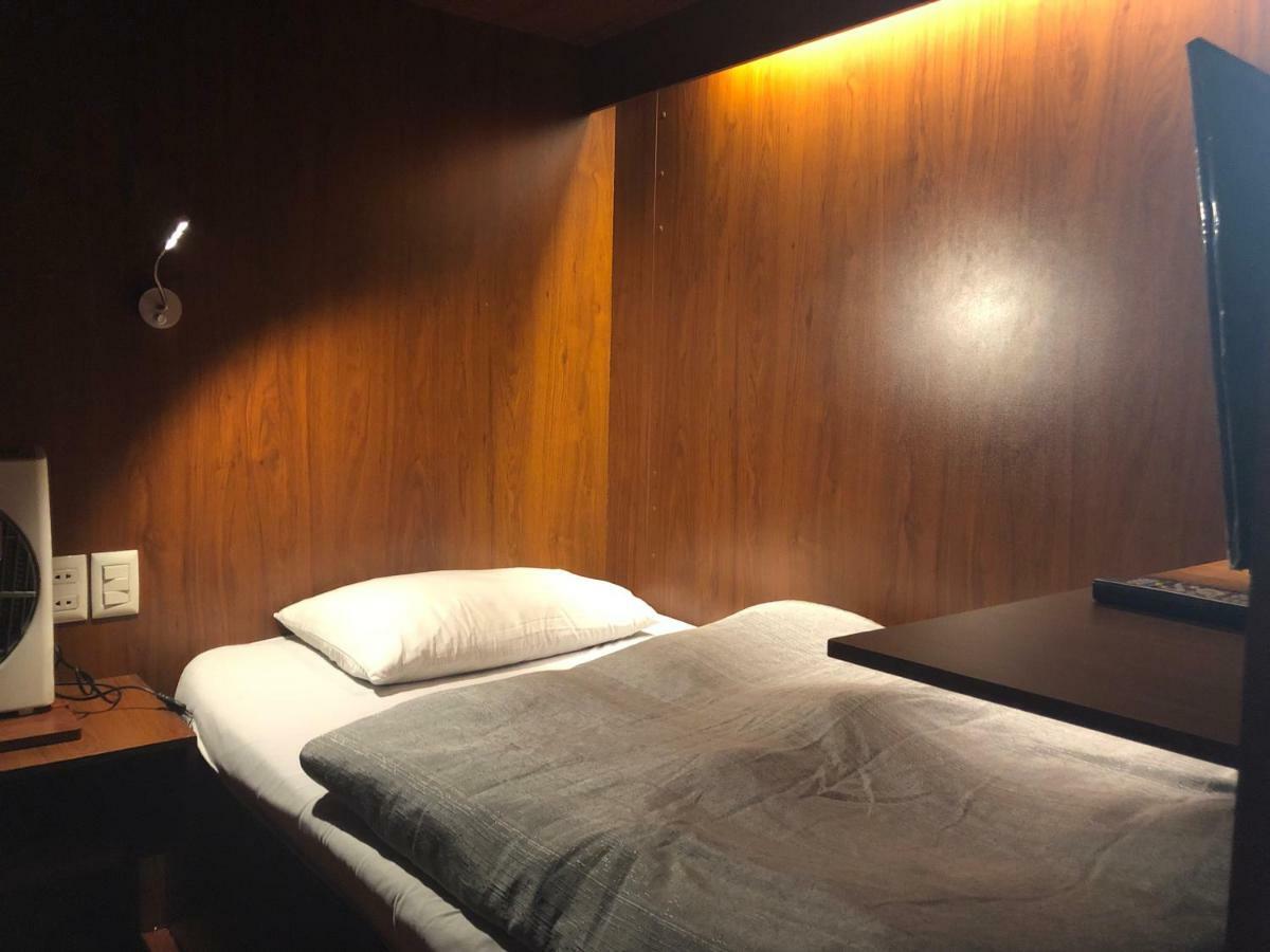 Onkel Inn Airport Sleepbox ลาปาซ ภายนอก รูปภาพ